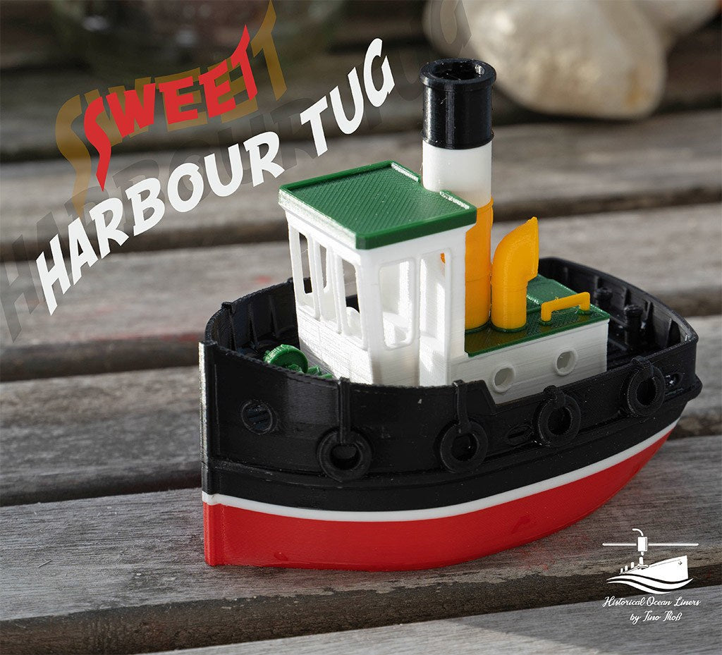 Referans görsel — model: Minyatür Römorkör No.1 — Stilize Küçük · tasarım: vandragon_de (printables). Wefty Design'in kendi baskısının fotoğrafı değildir.