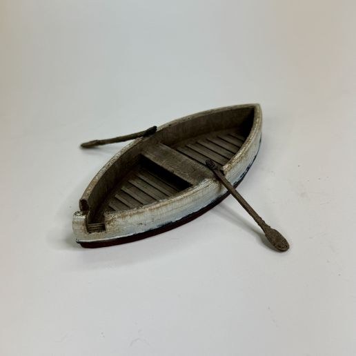 Referans görsel — model: Minyatür Sandal No.50 — Ahşap · tasarım: https://cults3d.com/en/3d-model/ga (cults3d). Wefty Design'in kendi baskısının fotoğrafı değildir.